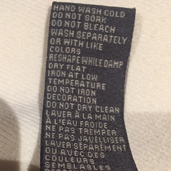 ⬇️Price Drop⬇️Cream long sleeve shrug - Picture 5 of 5